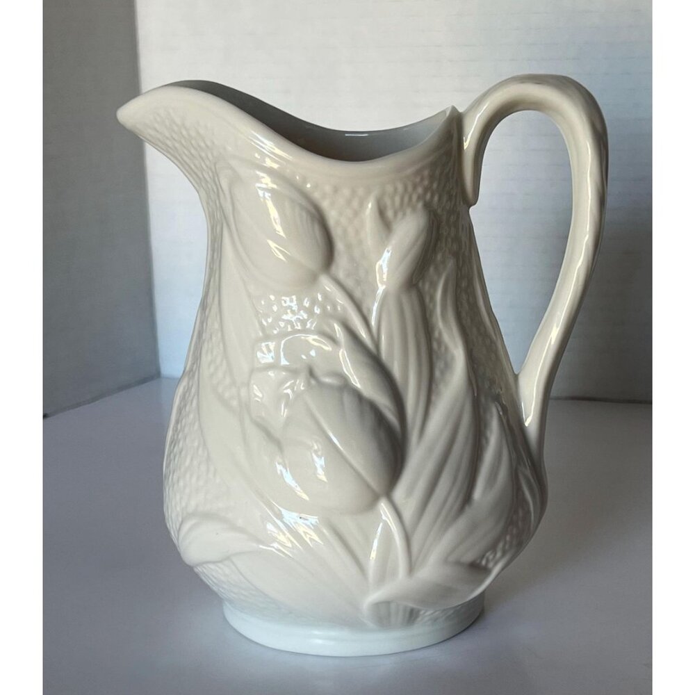 Vintage Bombay Company White Ceramic Pitcher Embossed Tulip Relief - Picture 2 of 6